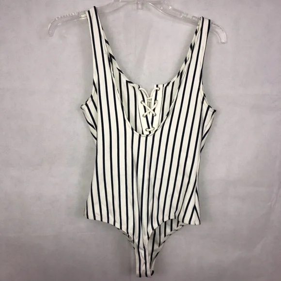 LA Hearts White/Black Striped Bodysuit Size Medium - Picture 2 of 4